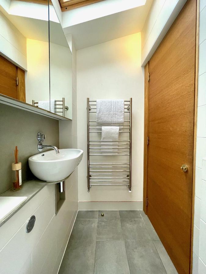 Stylish 2-Bedroom Townhouse Next To Brighton Station Exterior foto
